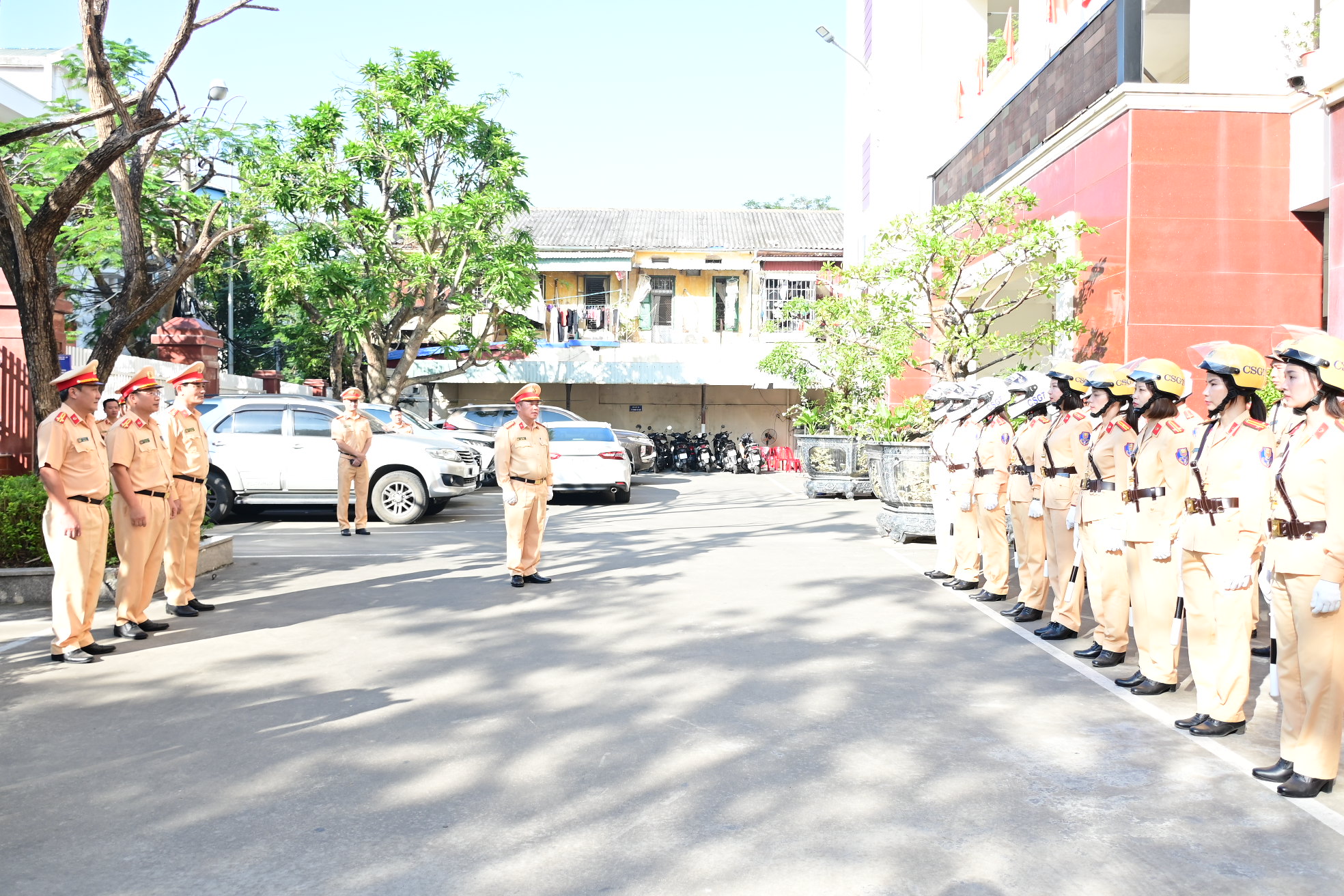 Phòng Cảnh sát giao thông: Ra quân bảo đảm trật tự giao thông đối với phương tiện kinh doanh vận tải